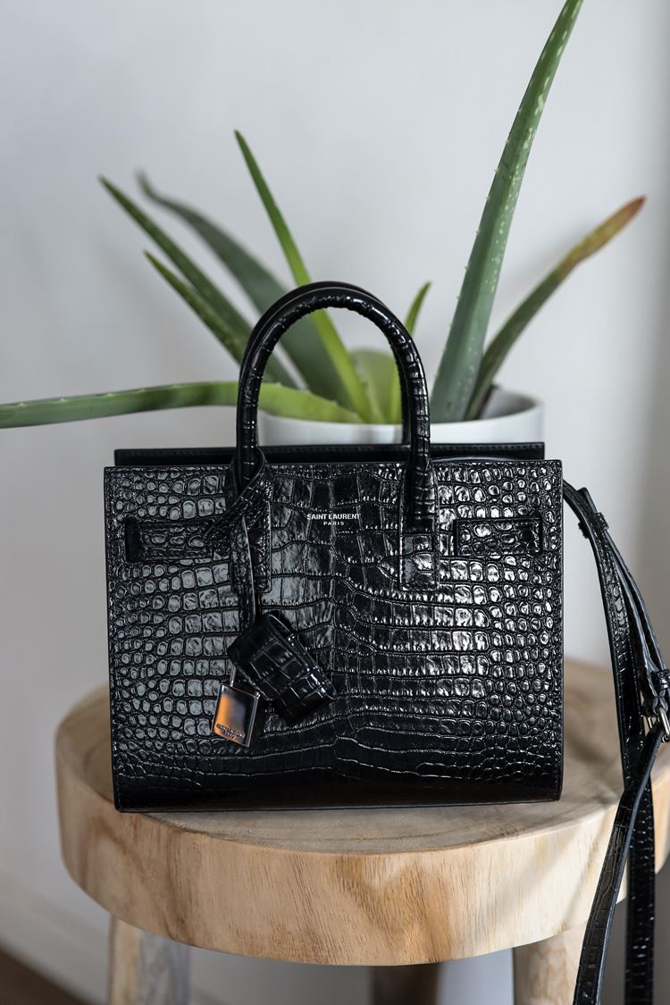 ysl sac de jour croco