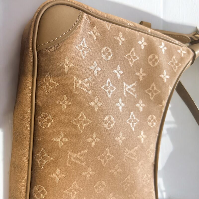 sac à main Louis Vuitton Boulogne mini en toile monogram Idylle beige – Image 2