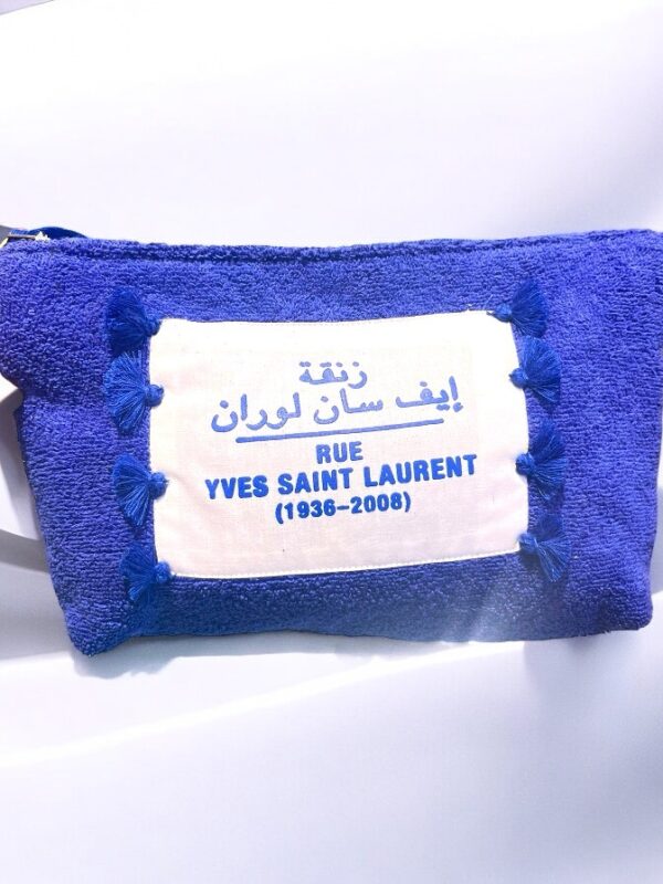 Pochette en hommage à YSL