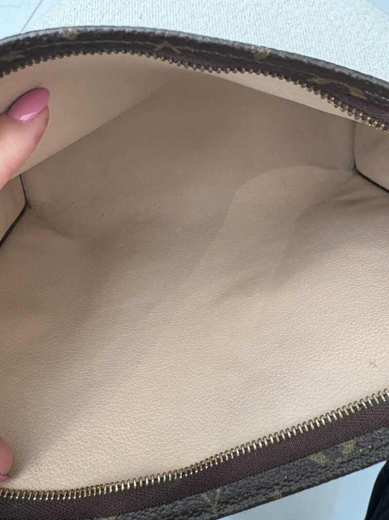 Pochette 26 Louis Vuitton – Image 6
