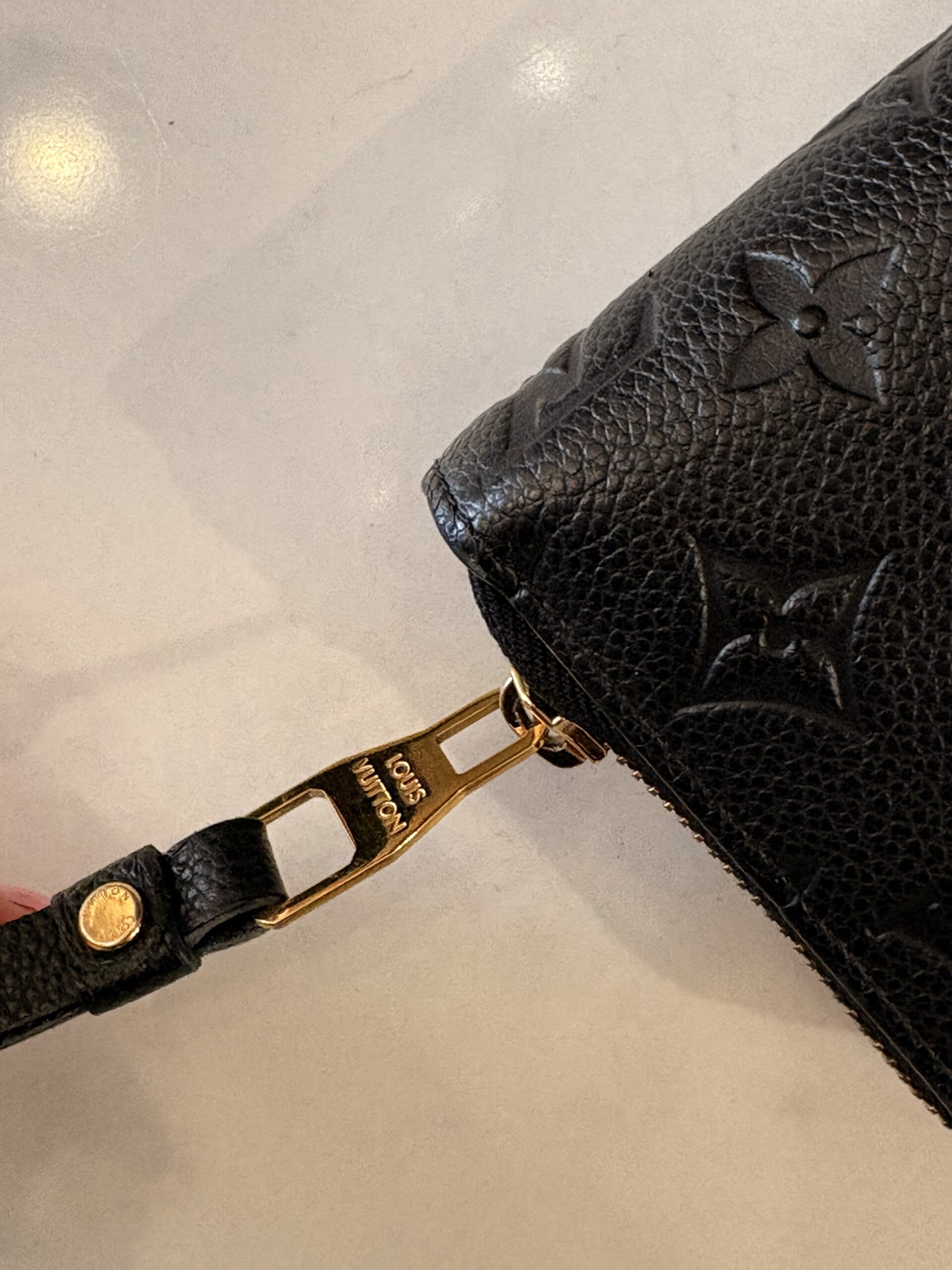 Portefeuille Louis Vuitton zippy – Image 3