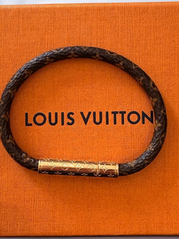 Bracelet LV confidential